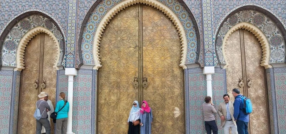 Fes Walking Tour 1 Day Explore Medina and Historic Sites - Adghal Tours